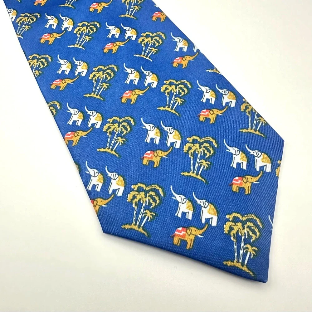 Italian Silk happy elephant